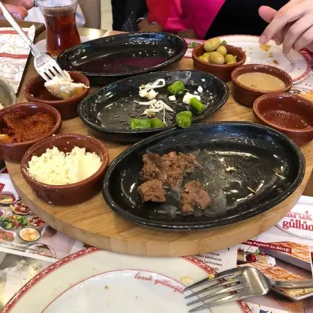 Faruk Gulluoglu Altınova'nin yemek ve ambiyans fotoğrafları 8