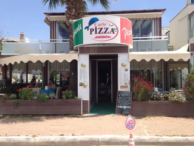 Carlos Pizza'nin yemek ve ambiyans fotoğrafları 1