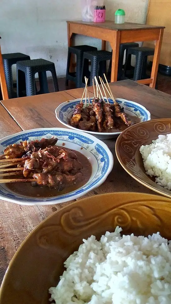 Gambar Makanan Sate Madura Cak Rowi 3
