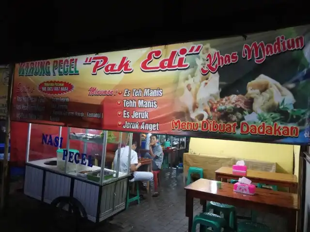 Gambar Makanan Pecel Madiun Pak Edi 2