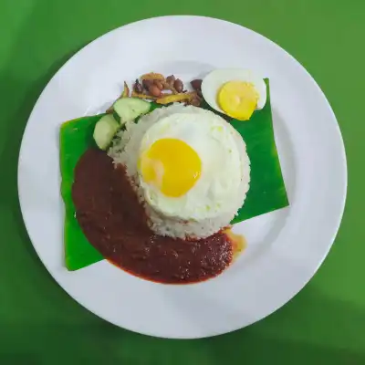 NASI LEMAK CAHAYA MALAM