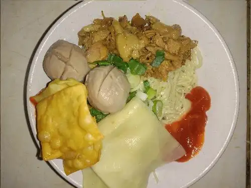 Mie Ayam Bakso Pak Kumis