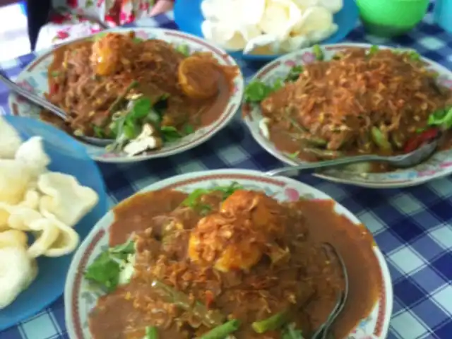 Gambar Makanan Gado-gado Jumbo Pak Tikno 8