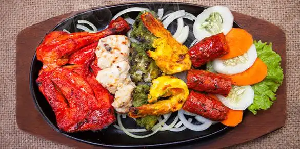 Queen's Tandoor Indian Fusion, Plaza Bank Index