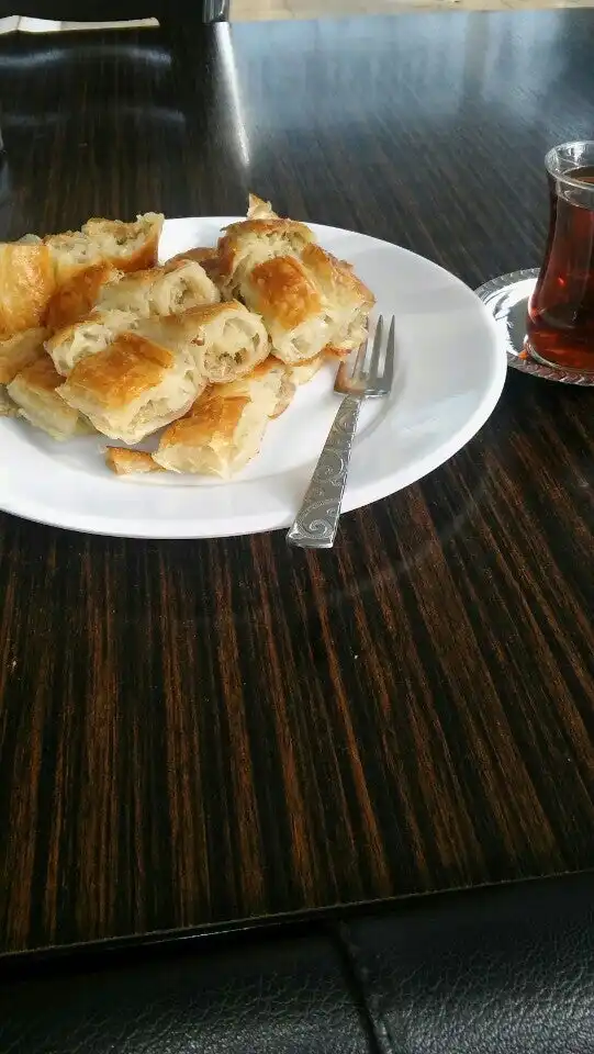 Türkmen Pastanesi'nin yemek ve ambiyans fotoğrafları 12