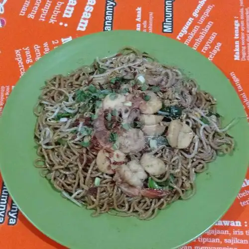 Gambar Makanan Mie Pangsit Medan, Mayjend Sutoyo 4
