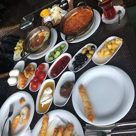 Alperenler Vaniköy Cafe & Restaurant'nin yemek ve ambiyans fotoğrafları 7