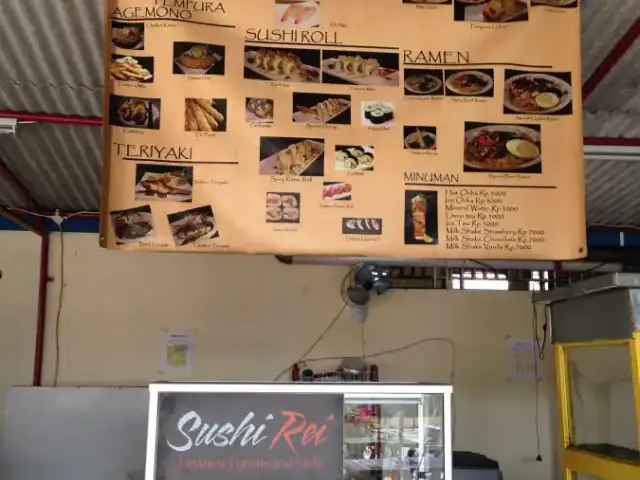 Gambar Makanan Sushi Rei 3