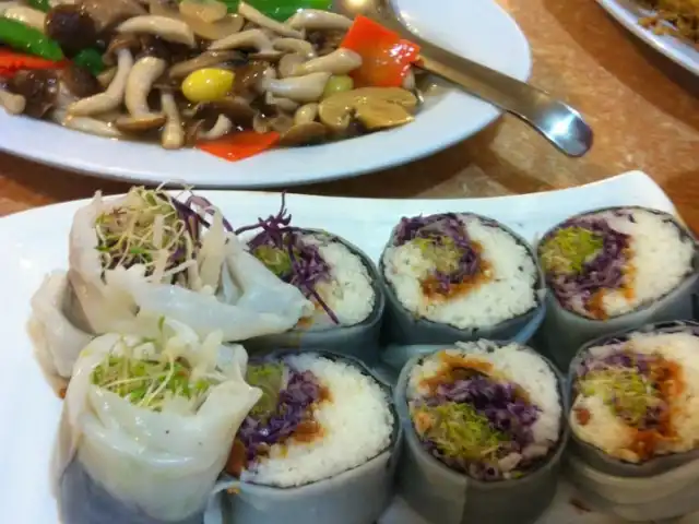 Shiang Hai Vegetarian Restaurant Food Photo 7