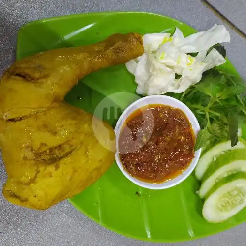 Gambar Makanan Warung Pecel Lele Uti, Kebon Jeruk 6