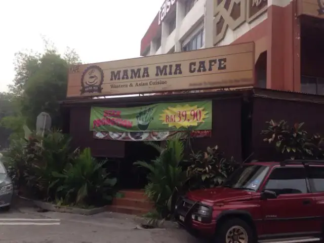 Mama Mia Cafe Food Photo 3