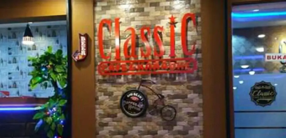 Gambar Makanan Classic Cafe & Karaoke 4