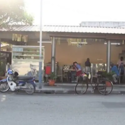 Market Cross Thosai Shop