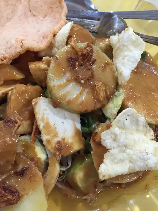 Gambar Makanan Gado-Gado Bon-Bin 15