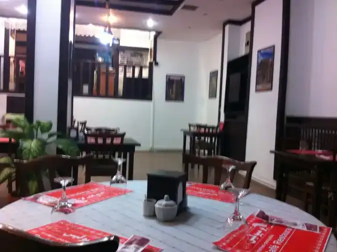 İranian Perspolis Cafe Restaurant