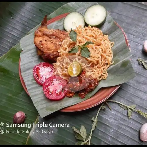 Gambar Makanan Ayam Pelalah Meme, Denpasar 8