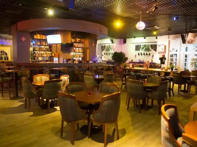 Legends Sports Bar'nin yemek ve ambiyans fotoğrafları 2