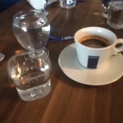 Yağmur Cafe (Foto Sami)