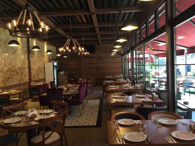 Bonfile Steakhause'nin yemek ve ambiyans fotoğrafları 17