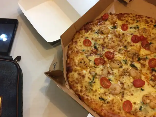 Dominos Pizza Food Photo 4