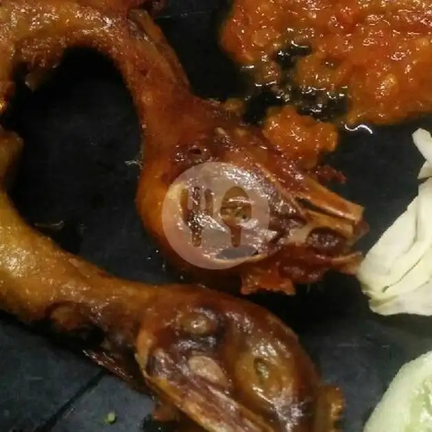 Gambar Makanan Ayam Geprek dan Kakap Bakar Mbak Laksmi Manahan, DR. Supomo 2