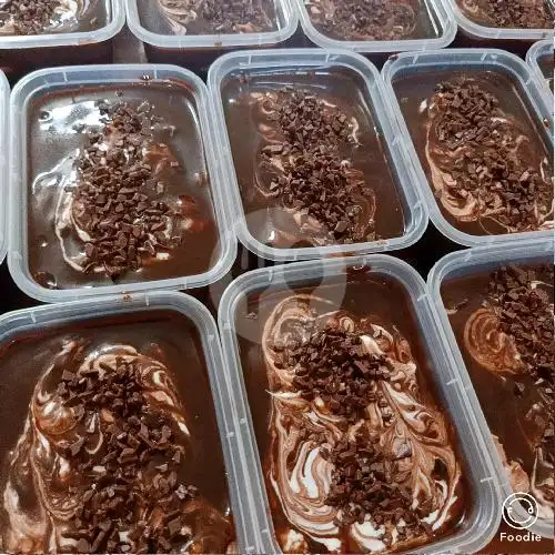 Gambar Makanan Yuri's Puding, Kebomas 16