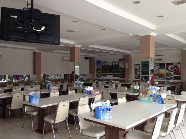 Gambar Makanan Restoran Sederhana Lintau 2