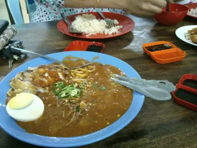 Nasi Ayam Rengit Food Photo 10