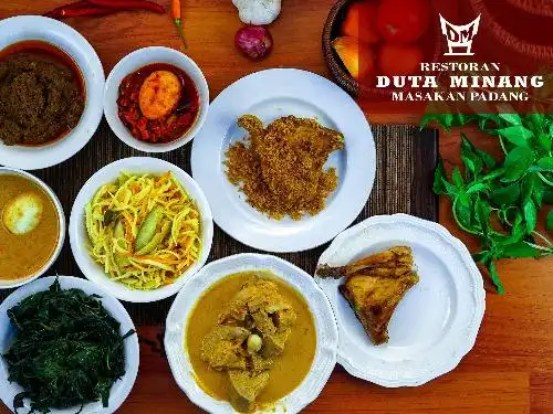 Duta Minang, Megamas