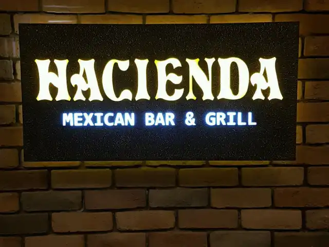 Gambar Makanan Hacienda Mexican Bar & Grill 14