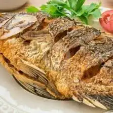Gambar Makanan RM Ikan Bakar Resky 88, Bau Massepe 17