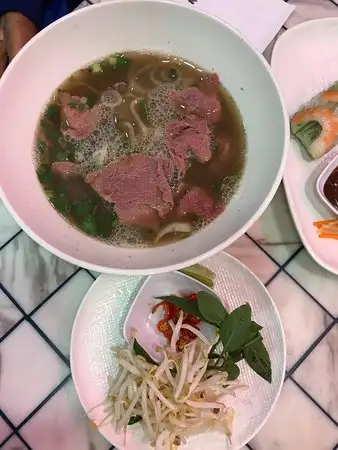 Super Saigon Food Photo 1