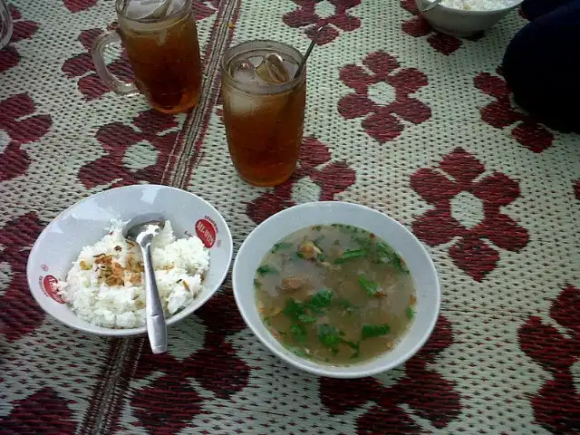 Gambar Makanan Sop Ayam Pak Min Klaten 12