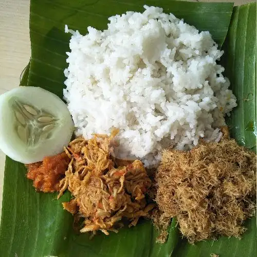 Gambar Makanan Nasi Krawu dan Lalapan Bu Nung, Sukun 1