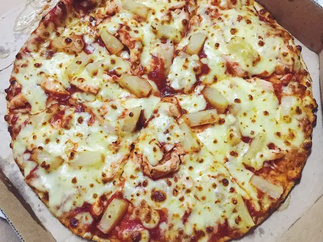 Domino's Food Photo 6