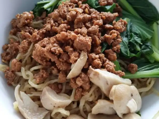 Gambar Makanan Bakmie Singapur 14