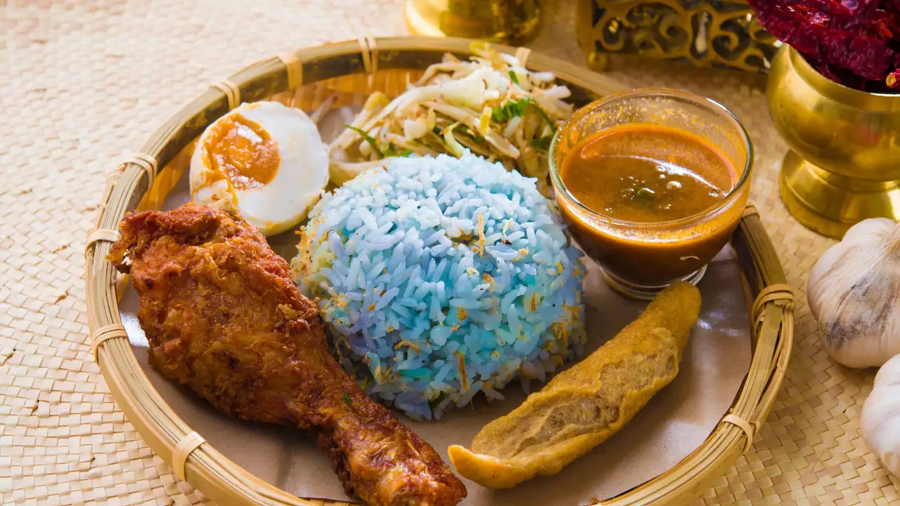 Zam Nasi Kerabu (Bukit Keteri)