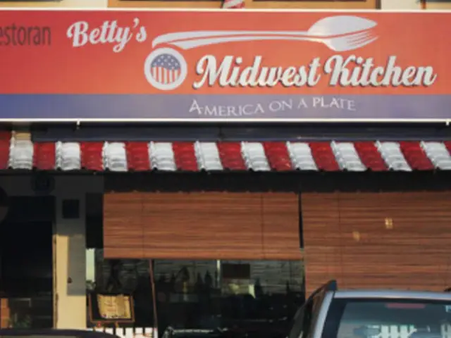 Betty's Midwest Kitchen