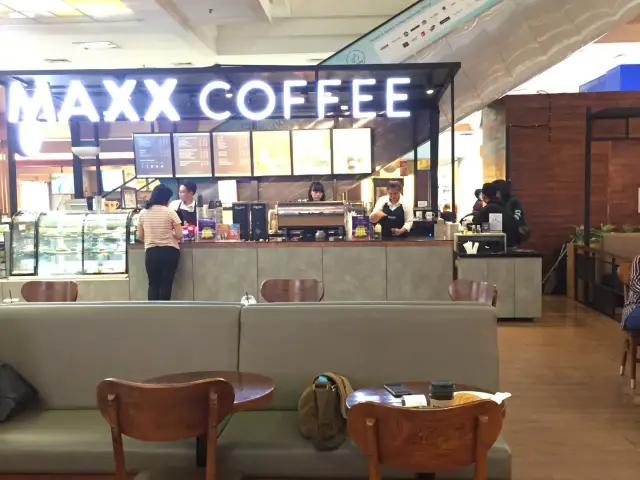 Gambar Makanan Maxx Coffee 9
