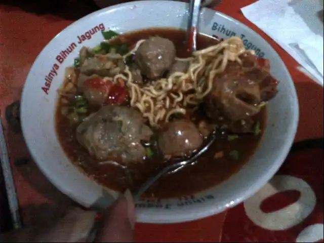 Gambar Makanan Bakso Solo Daging Sapi Goyang Lidah 7