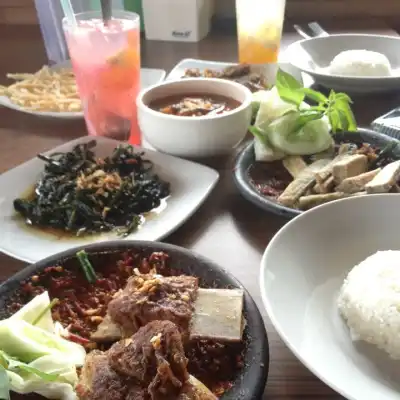 Warung Léko