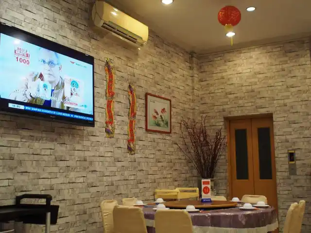 Gambar Makanan Chung Hua Restaurant 19