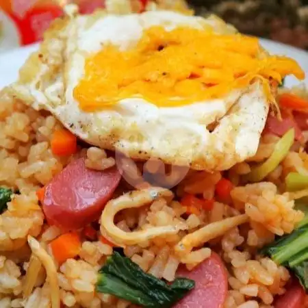 Gambar Makanan Nasi Goreng Gila Spesial Mas Sam Kartini 9