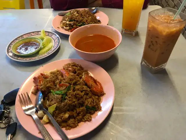 Restoran Petai Belalang