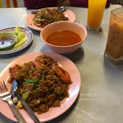 Restoran Petai Belalang