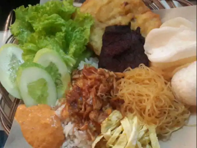 Gambar Makanan Nasi Uduk Baba 11