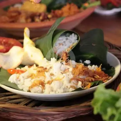 Gambar Makanan Nasi Uduk & Ayam Goreng Lahap, Tanjung Duren Raya 11