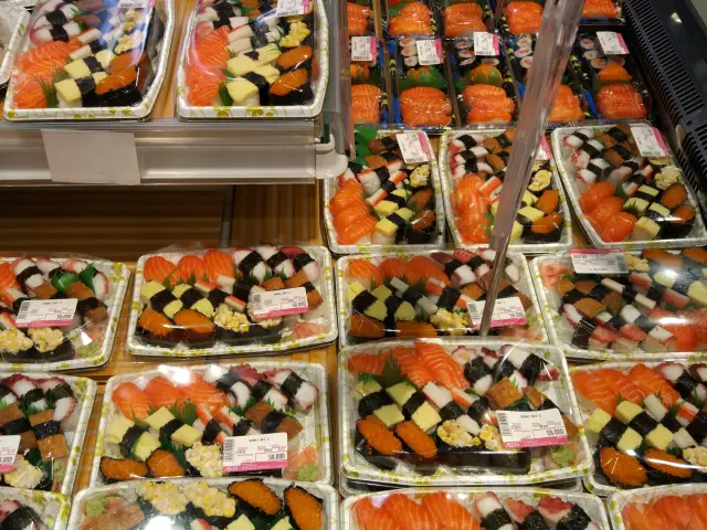 Gambar Makanan AEON Sushi Dash & Go 10