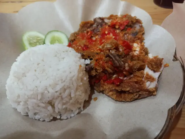 Gambar Makanan Ayam Geprek Master 2