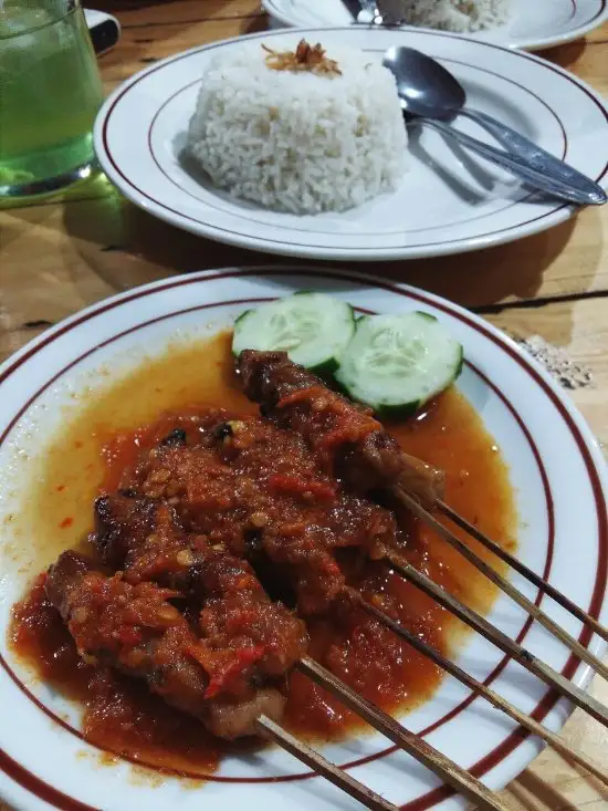 SABO Sate Ayam Babi Oka